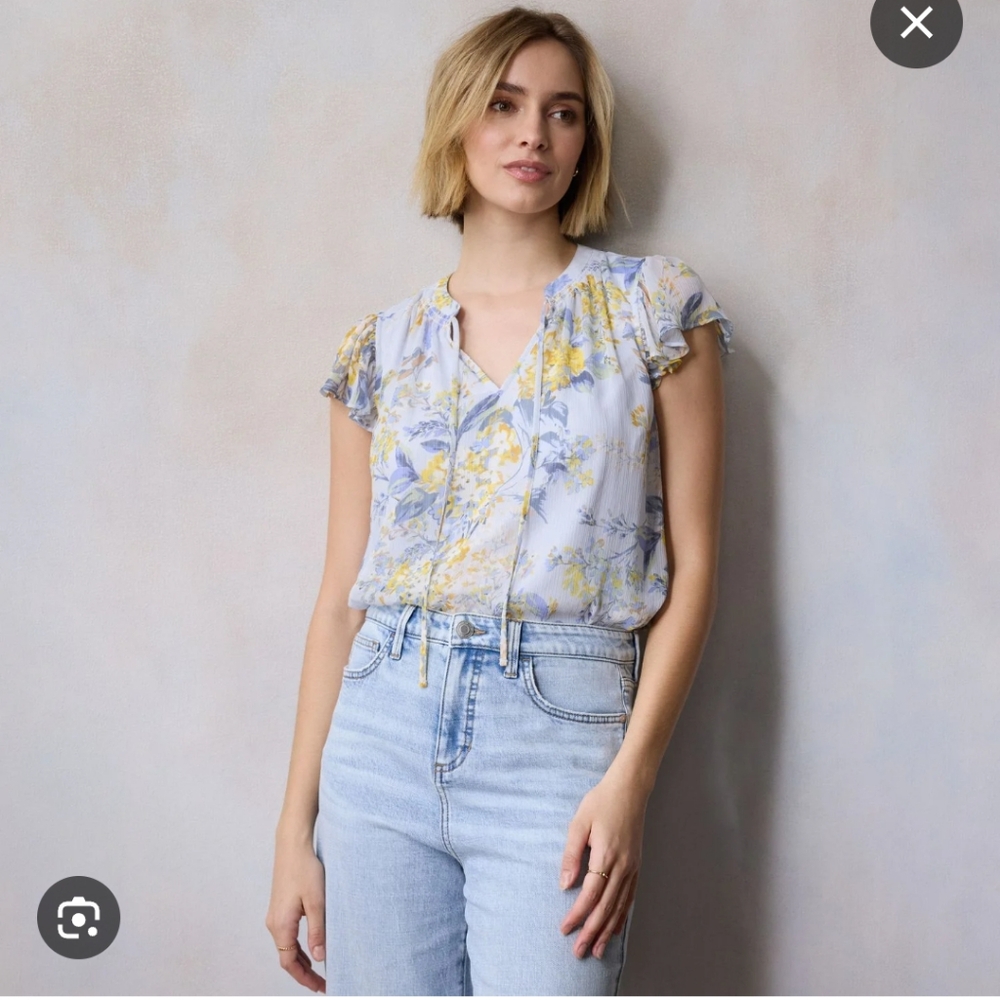 LC Lauren Conrad Tie-front Ruffled V-neck Top Size XXL